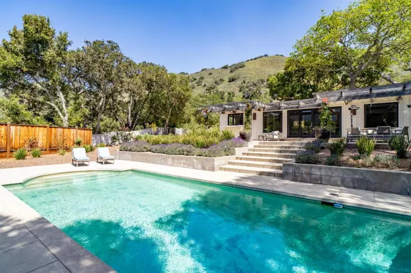 58 La Rancheria, Carmel Valley, CA 93924