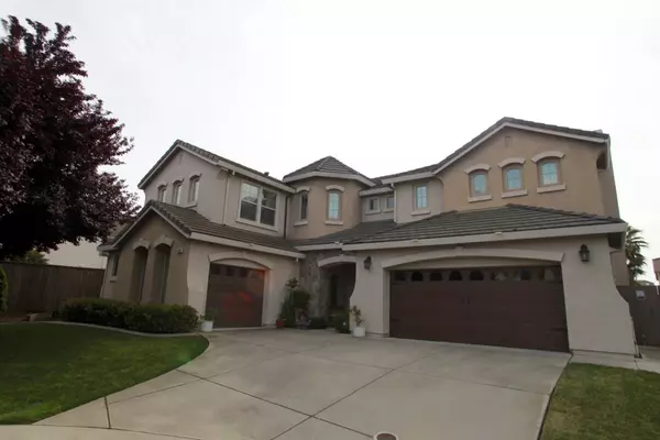 9760 Mckee CT, Elk Grove, CA 95757