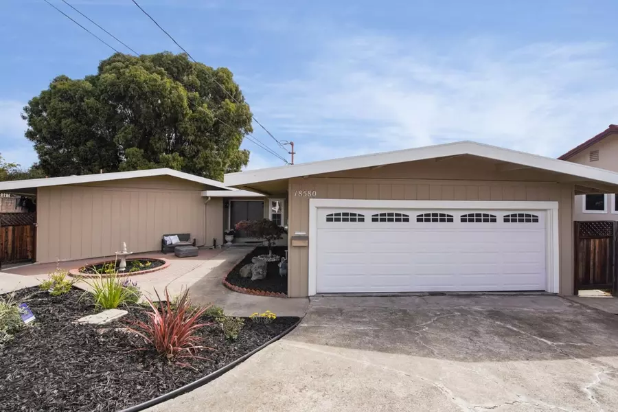 18580 Capricorn CT, Castro Valley, CA 94546