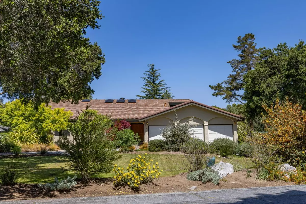 Carmel Valley, CA 93924,5 Via Las Encinas