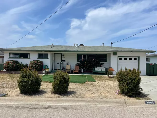 1945 Mariposa ST, Seaside, CA 93955