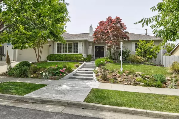 San Jose, CA 95124,5497 Blossom Terrace CT