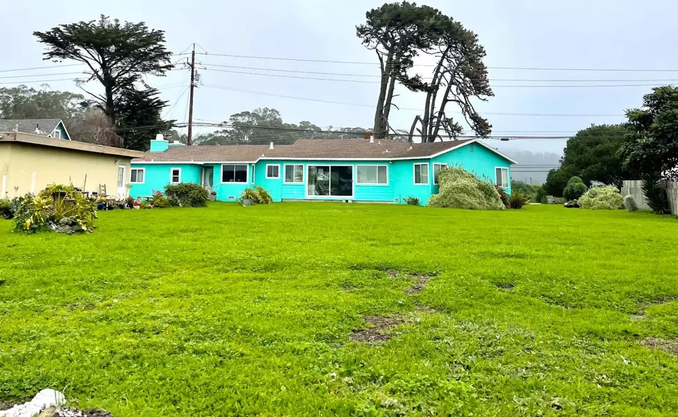 1836 N Cabrillo HWY, Half Moon Bay, CA 94019