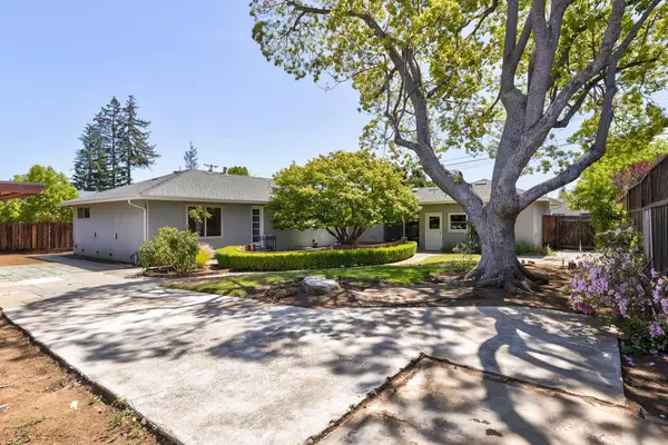 Los Altos, CA 94022,494 Panchita WAY