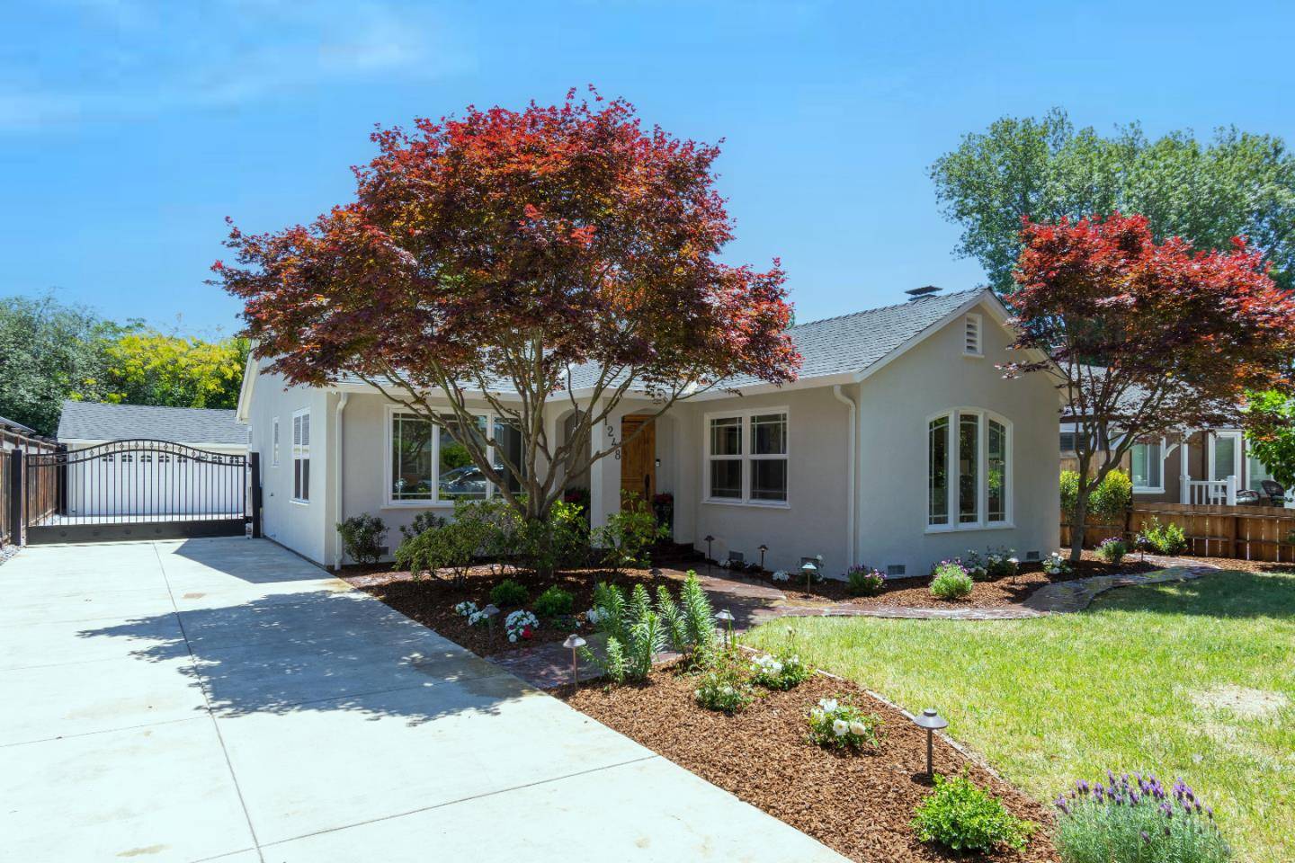 San Jose, CA 95125,1248 Roycott WAY