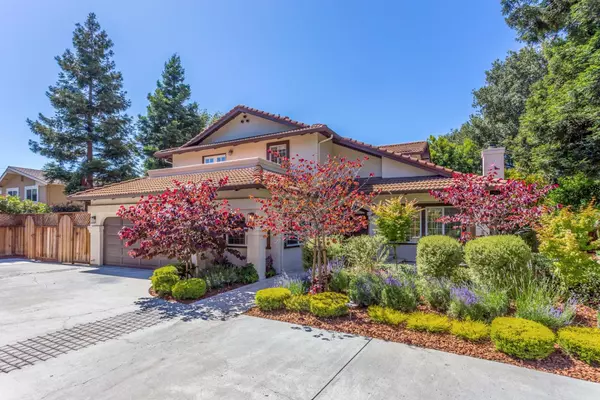 1635 Marymeade LN, Los Altos, CA 94024