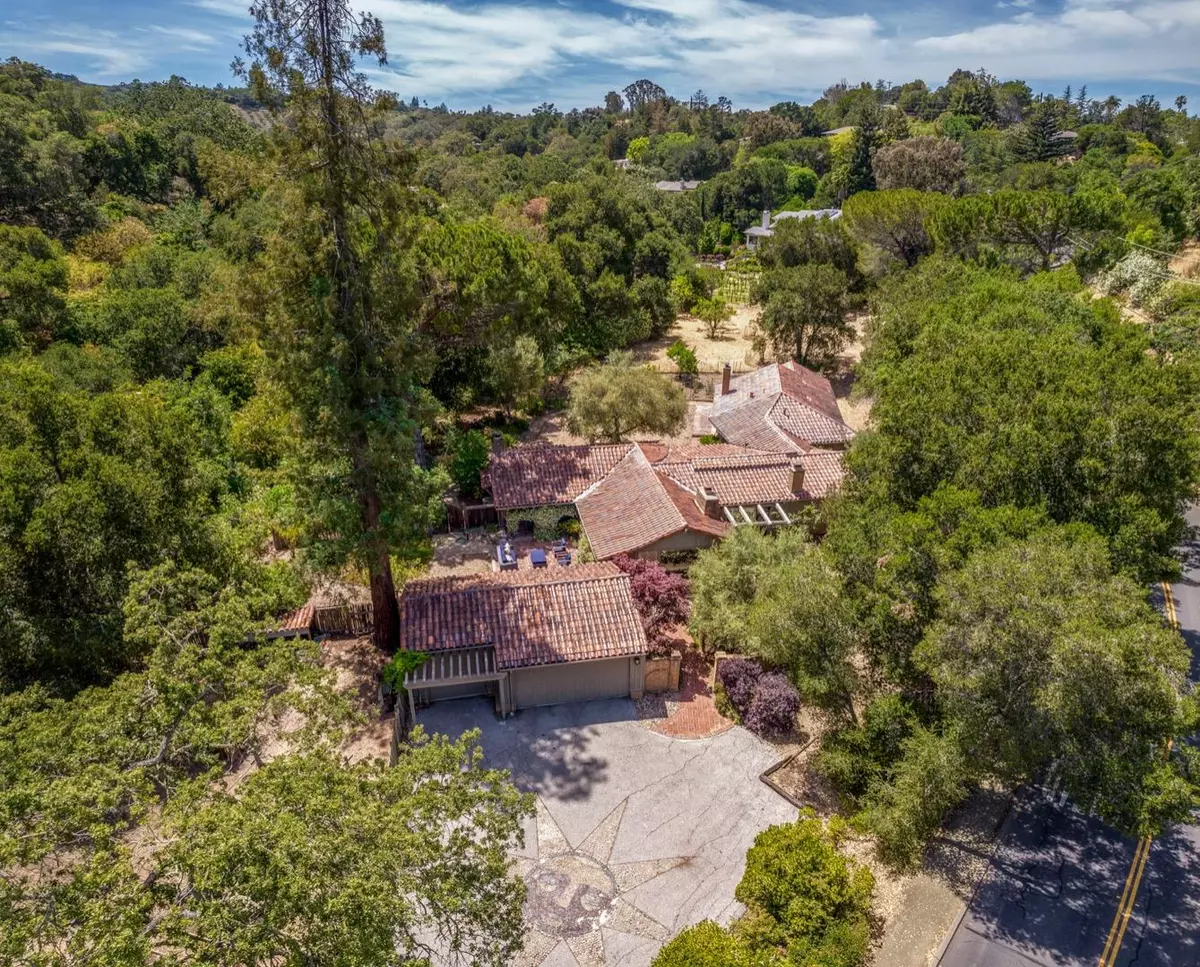 Los Altos Hills, CA 94022,25900 Elena RD