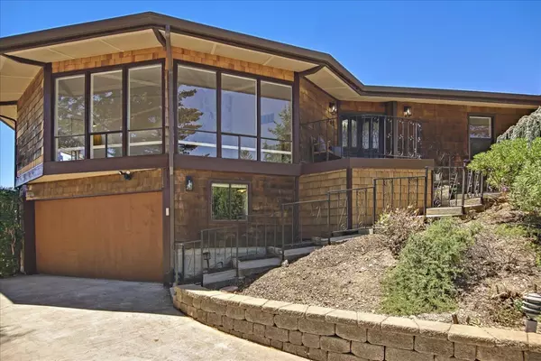 Scotts Valley, CA 95066,745 Tabor DR