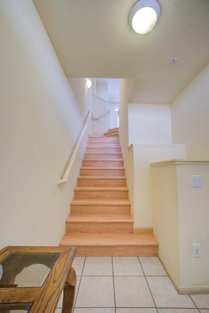 Santa Clara, CA 95050,1690 Civic Center DR 611
