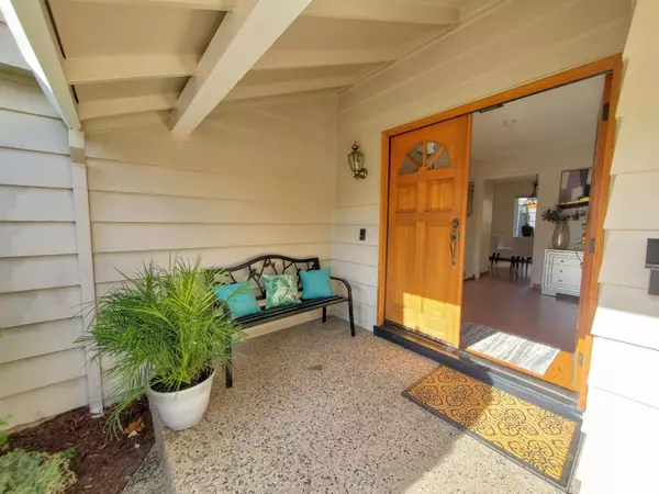 Sunnyvale, CA 94087,645 W Remington DR