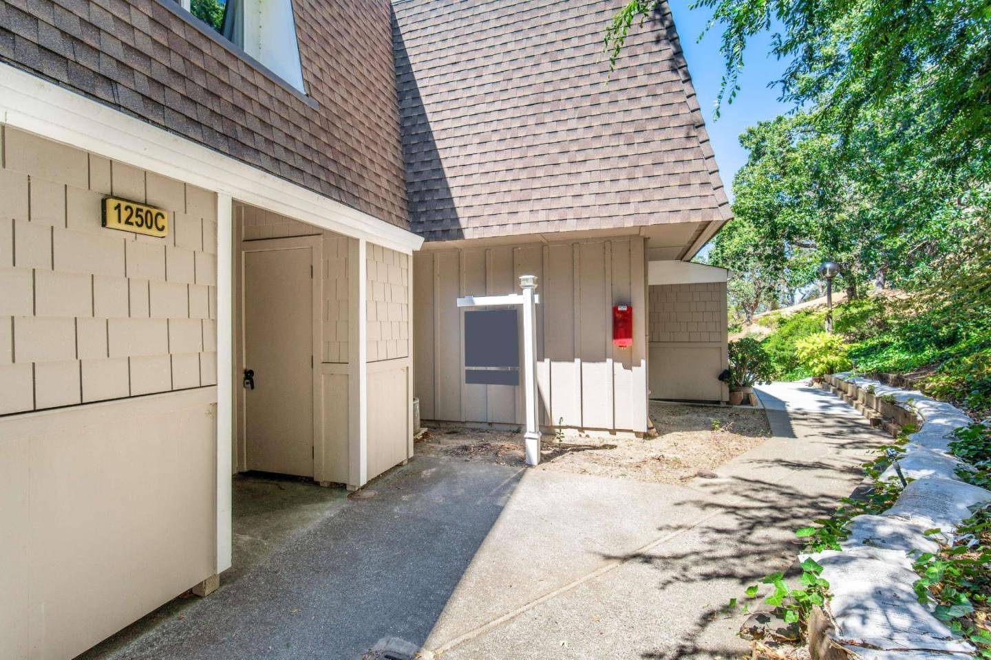 Novato, CA 94947,1250 Redwood BLVD C