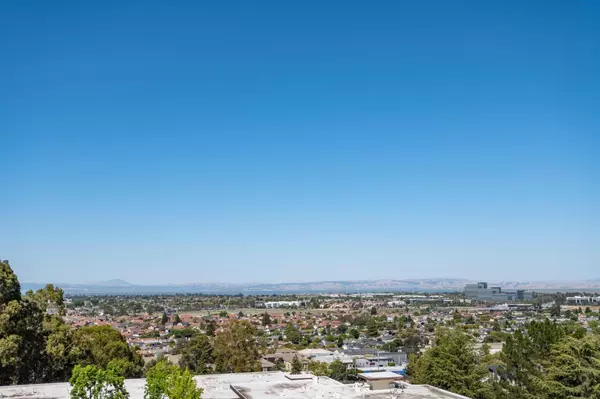 Belmont, CA 94002,300 Davey Glen RD 3507