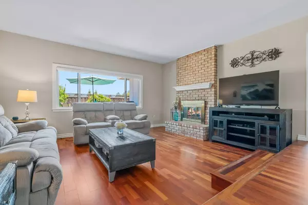 San Jose, CA 95124,5016 Maitland DR