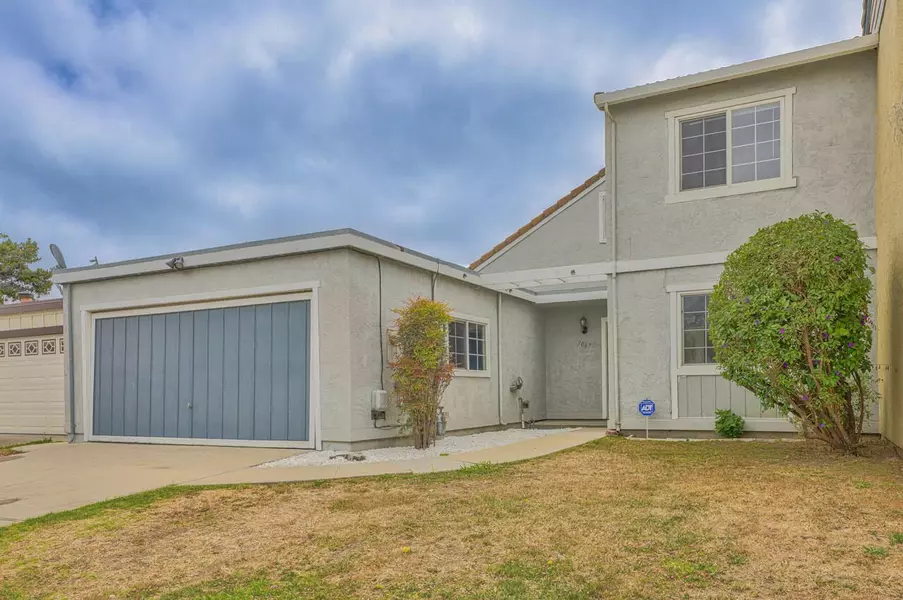 1067 Howe CIR, Salinas, CA 93907