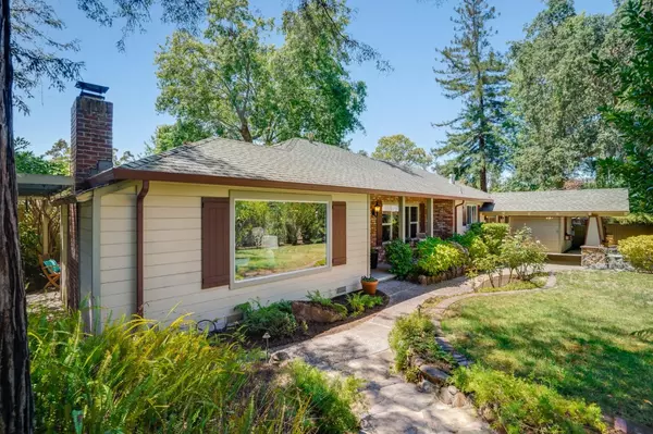 1990 Sharon RD, Menlo Park, CA 94025