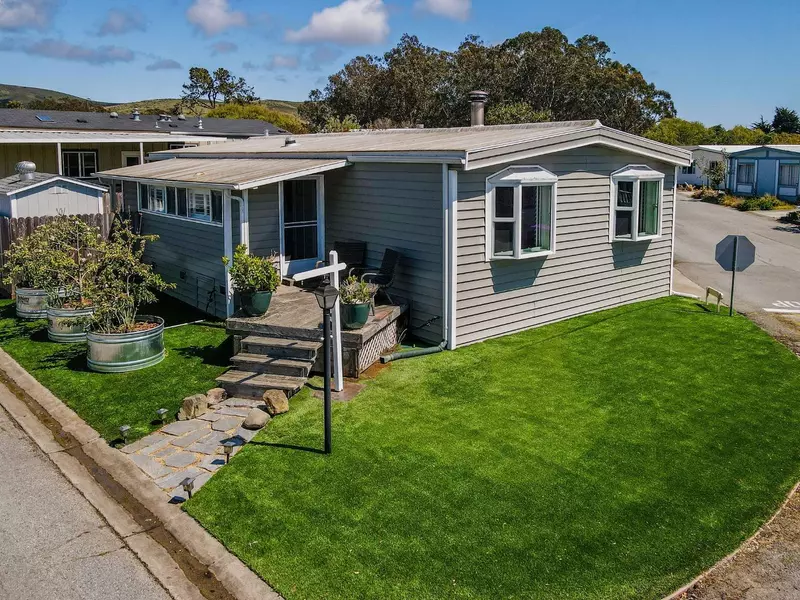 130 Creekside DR, Half Moon Bay, CA 94019