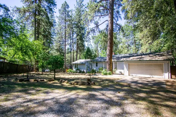 11810 Hanley DR, Grass Valley, CA 95949