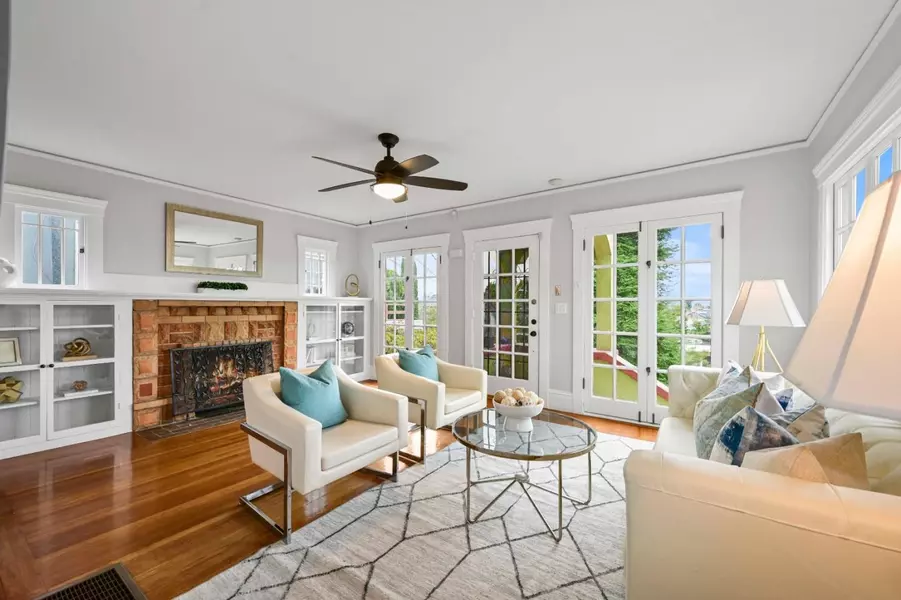 2336 17th AVE, Oakland, CA 94606