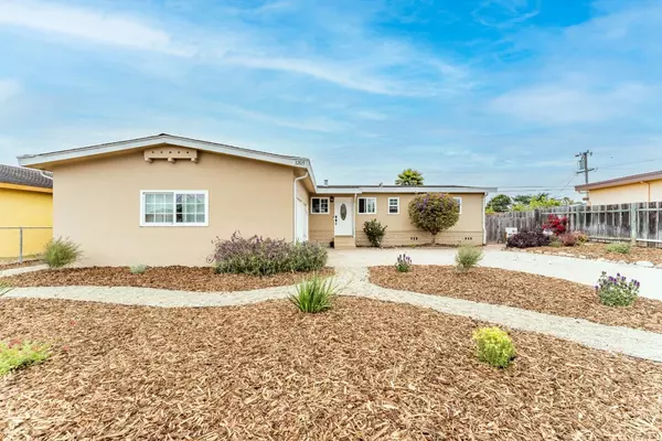 3205 Vista Del Camino, Marina, CA 93933