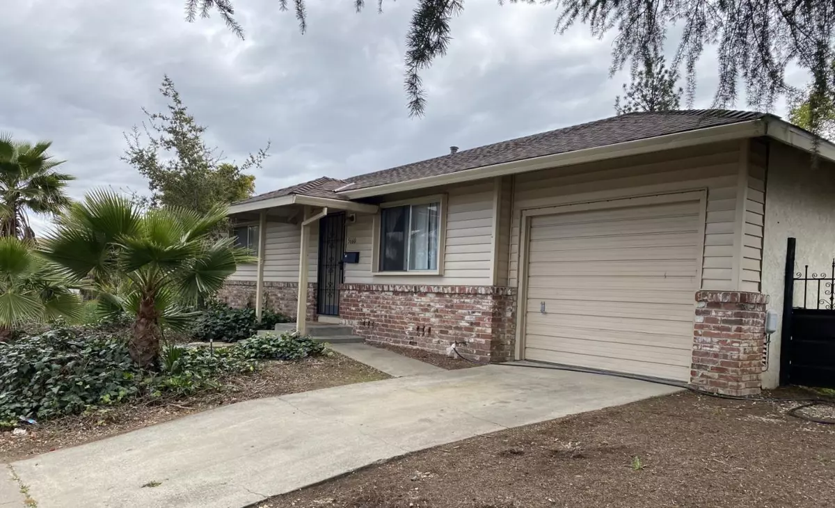 Sacramento, CA 95823,7660 Rotherton WAY