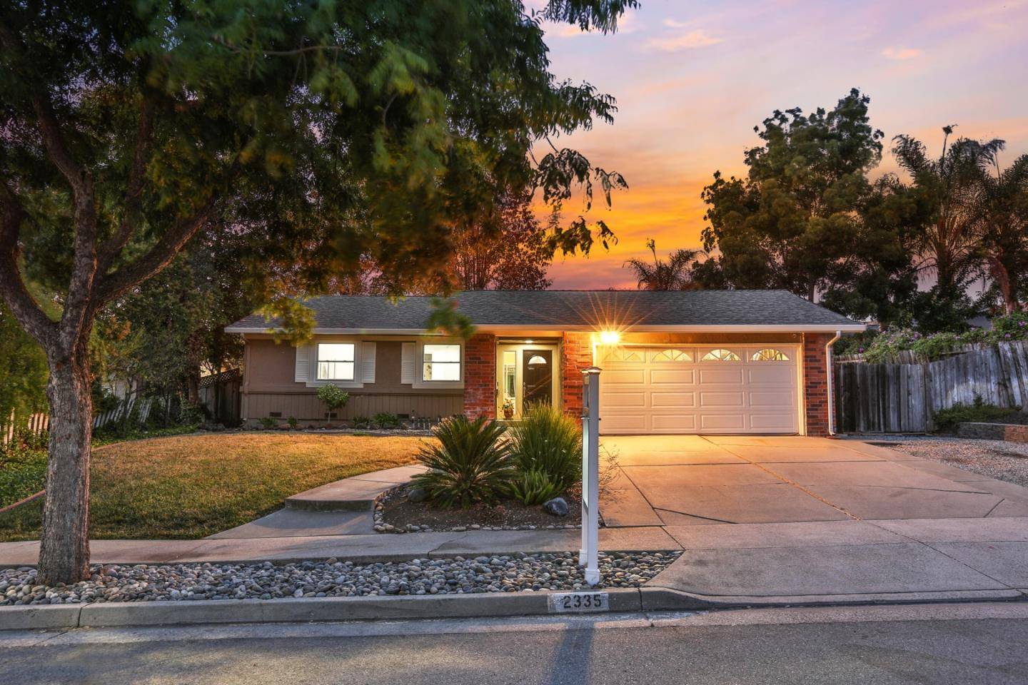 2335 Fountain Oaks DR, Morgan Hill, CA 95037