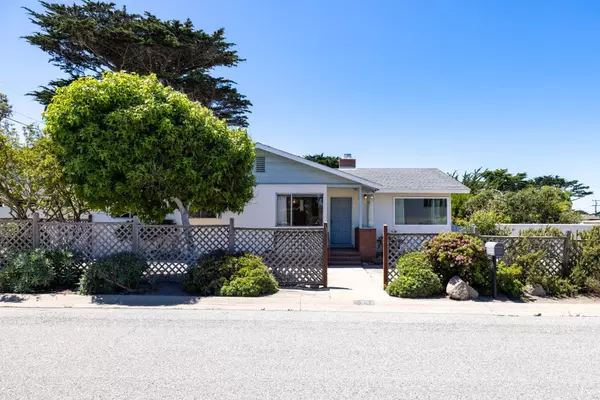 Pacific Grove, CA 93950,30 Acropolis Street