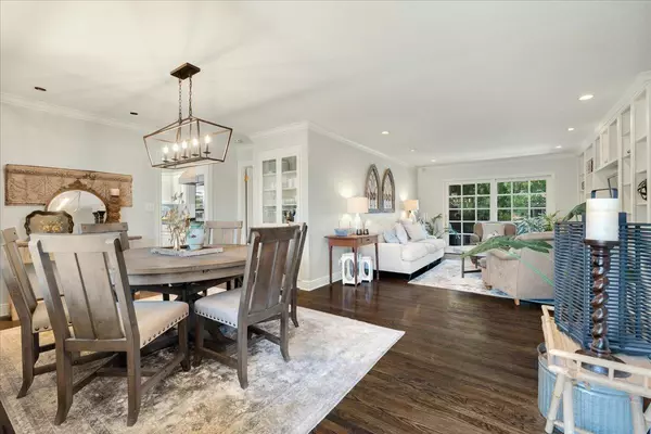 San Jose, CA 95124,1709 Hallmark LN