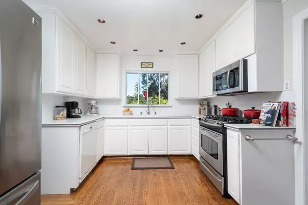 Millbrae, CA 94030,9 La Mancha PL