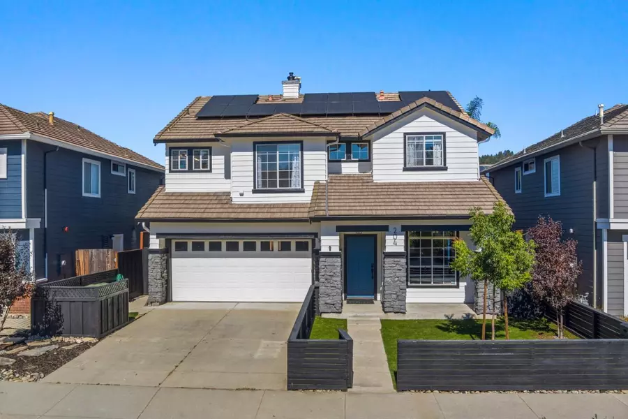 204 Navigator DR, Scotts Valley, CA 95066