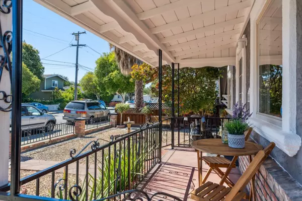 Sunnyvale, CA 94085,351 Lastreto AVE