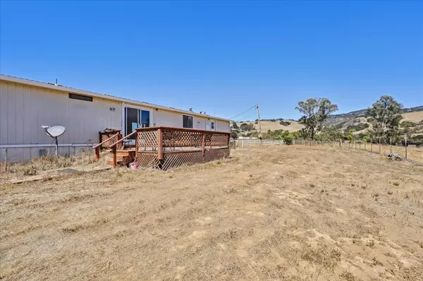 Gilroy, CA 95020,3040 Roop RD