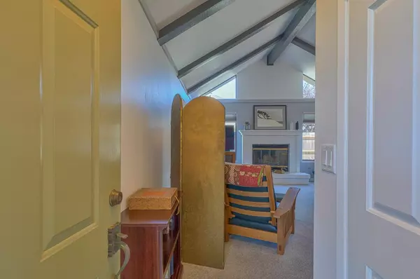 Salinas, CA 93901,104 Nissen RD 1