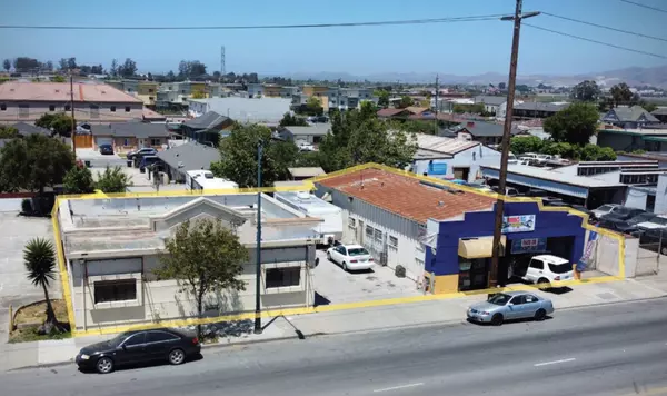 237-241 E Market ST, Salinas, CA 93901