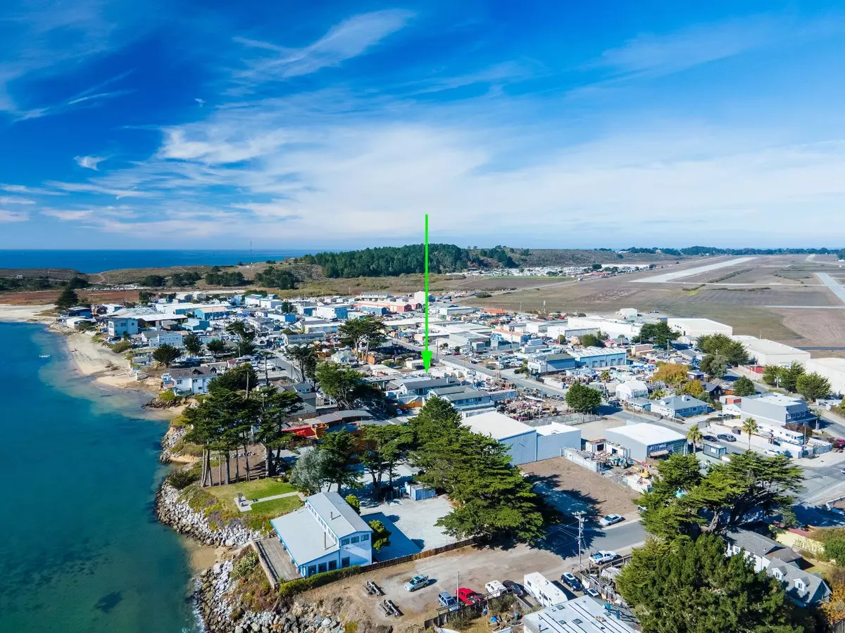 El Granada, CA 94018,158 Columbia AVE