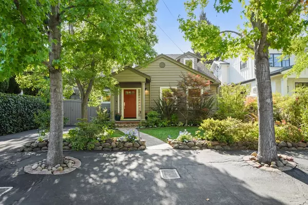 2033 Oakley AVE, Menlo Park, CA 94025