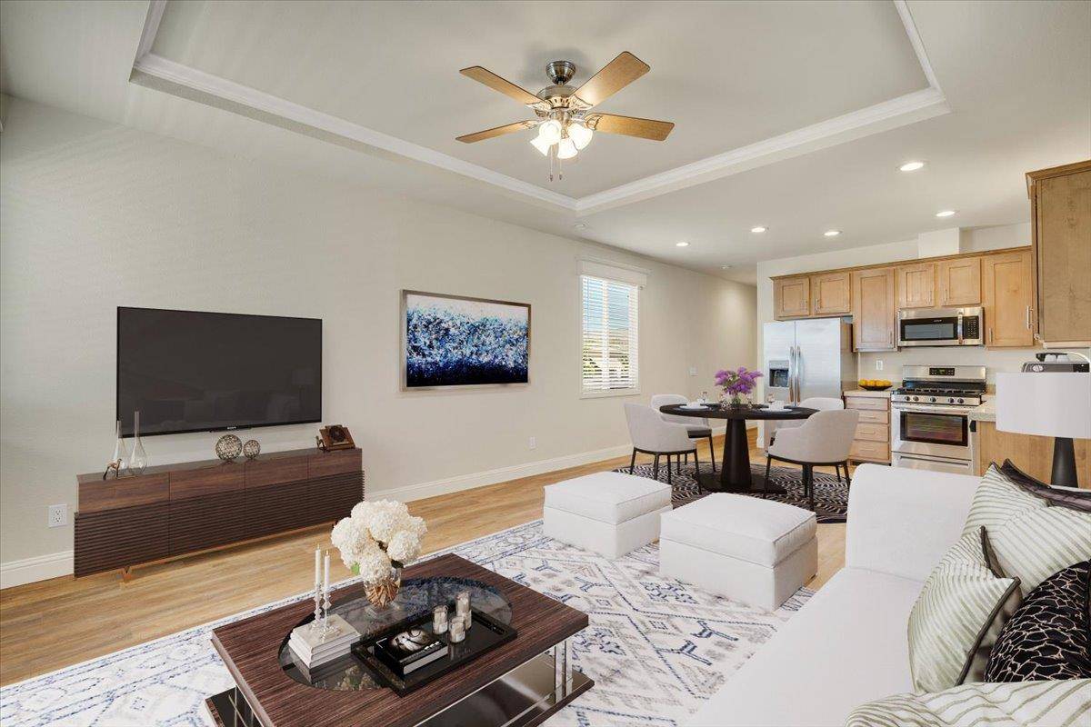 Morgan Hill, CA 95037,275 Burnett AVE 101