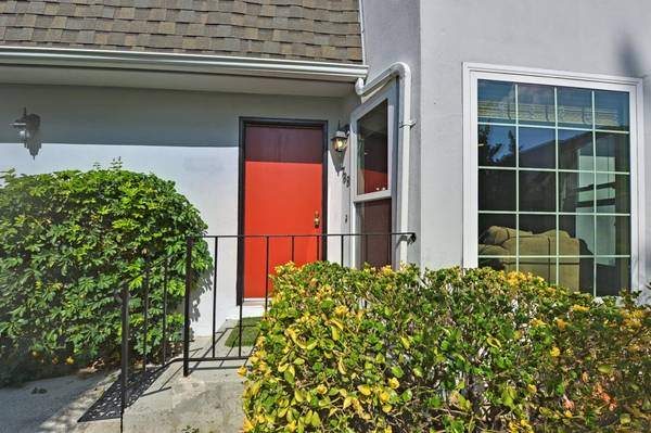 788 Arguello ST 109, Redwood City, CA 94063