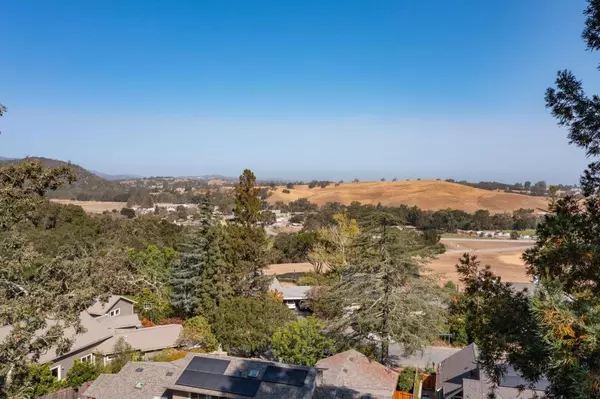 Portola Valley, CA 94028,180 Mimosa WAY