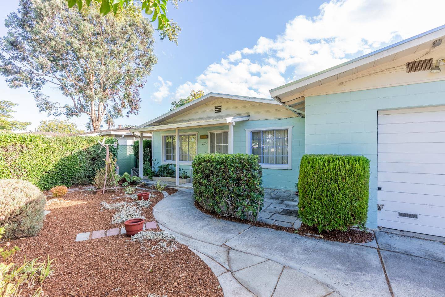 Sunnyvale, CA 94085,274 W Duane AVE