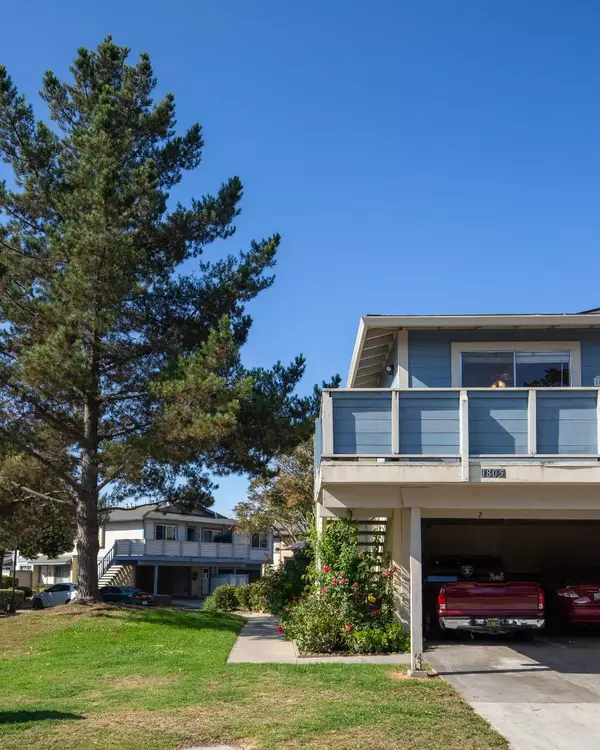 Salinas, CA 93906,1805 Cherokee DR 4