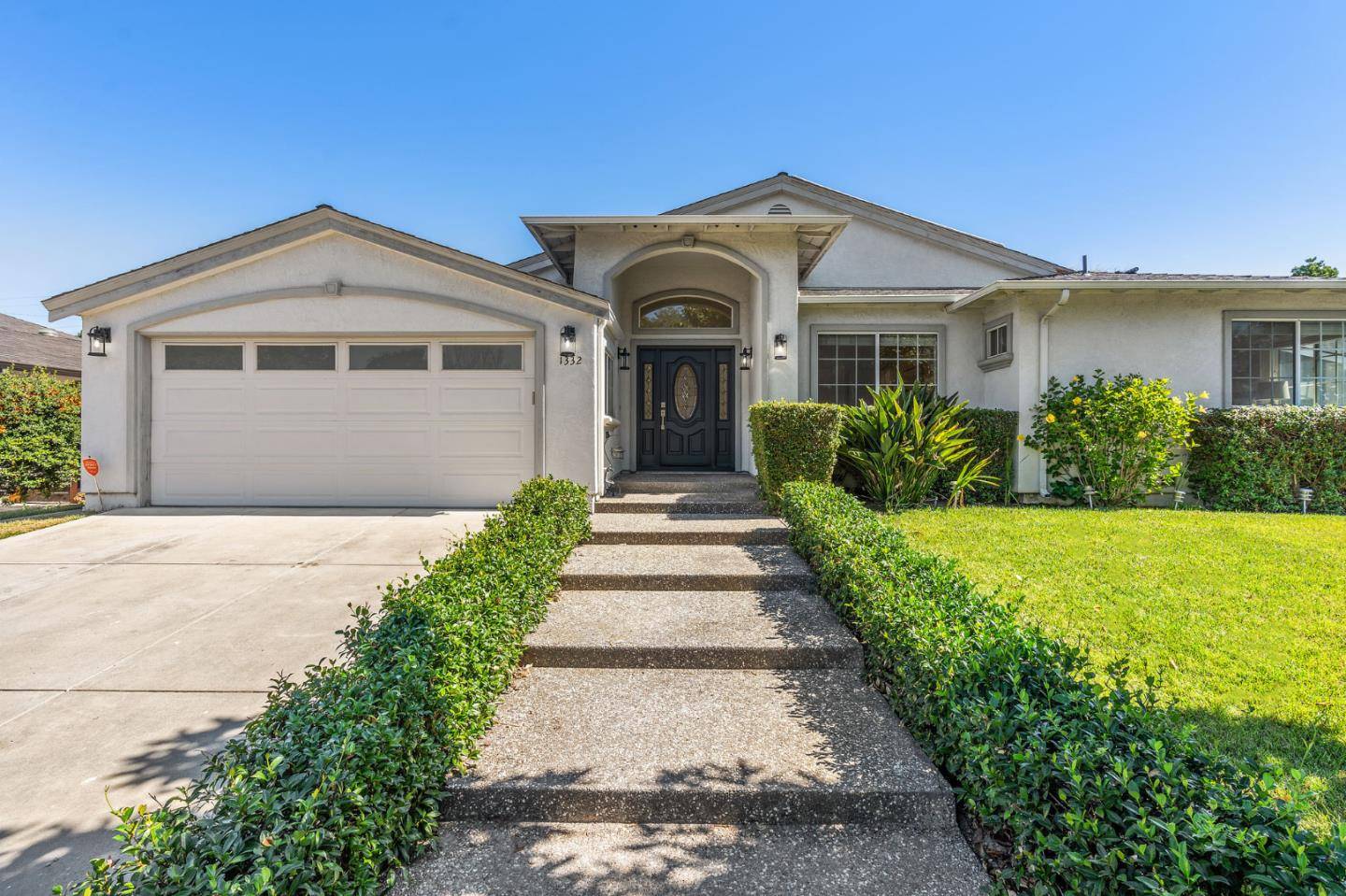 1332 Miette WAY, Sunnyvale, CA 94087