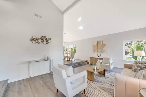 San Jose, CA 95127,3214 Almansa CT