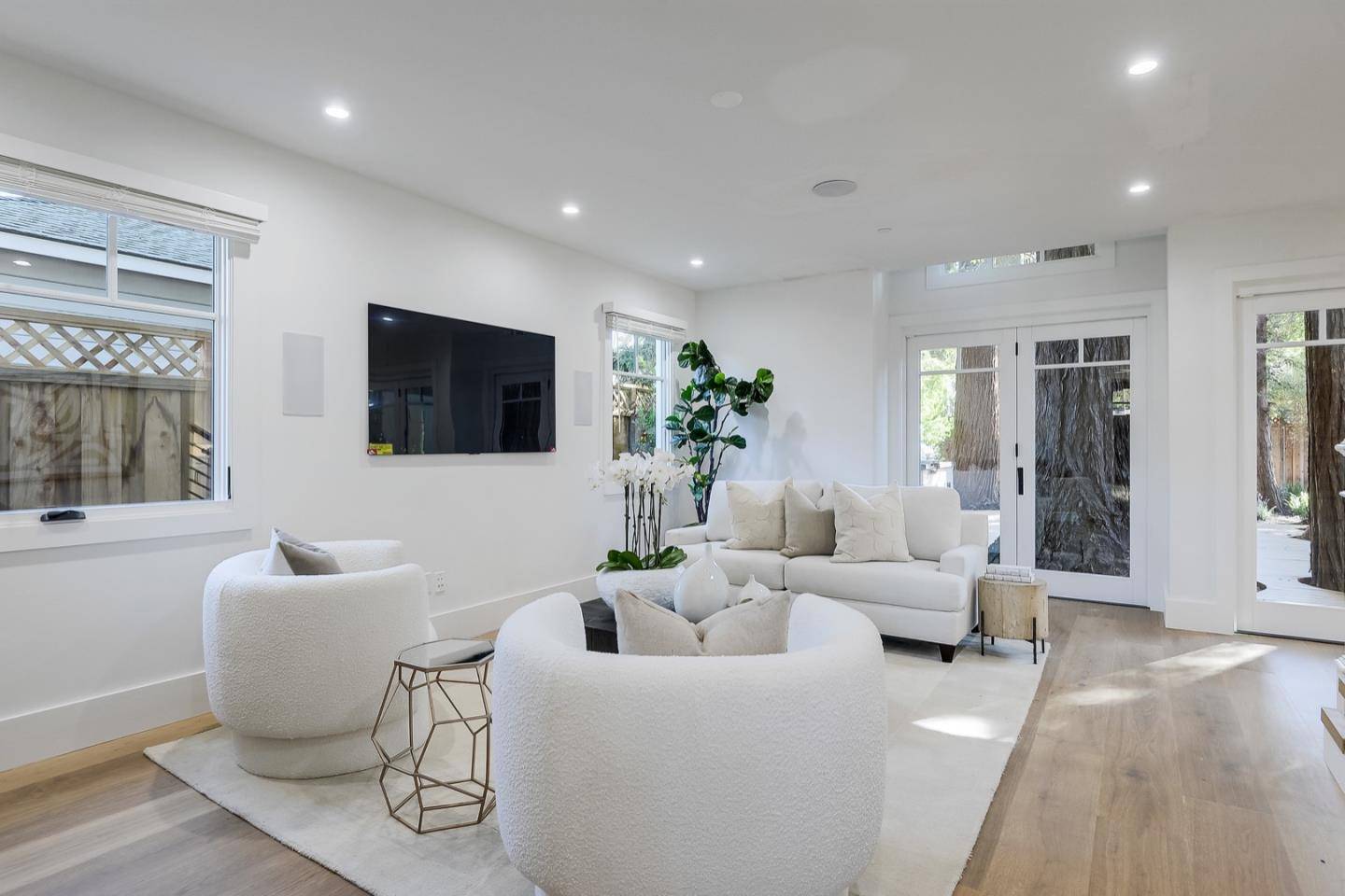 Mountain View, CA 94041,575 Sierra AVE