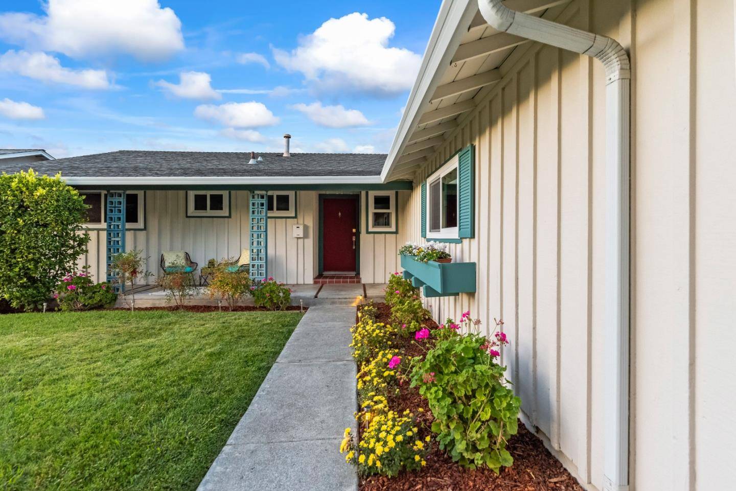 Sunnyvale, CA 94086,1141 Viscaino AVE