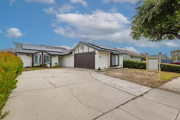 Salinas, CA 93905,672 Surrey WAY