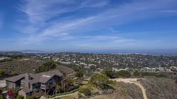 Belmont, CA 94002,23 Somerset CT