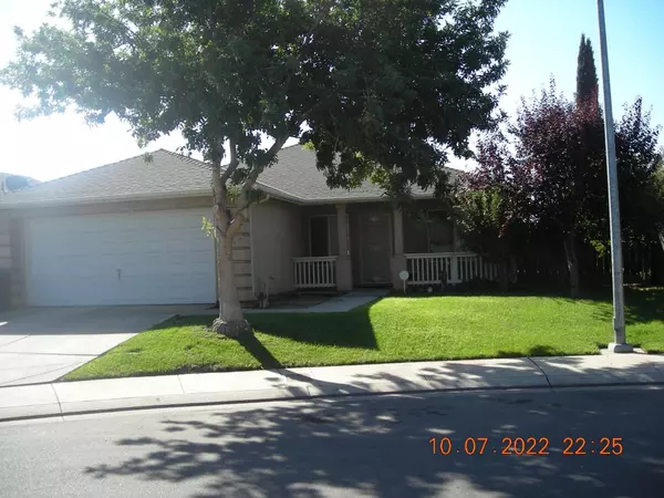 582 Deborah CT, Merced, CA 95341