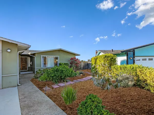 Seaside, CA 93955,5 Mansell CT