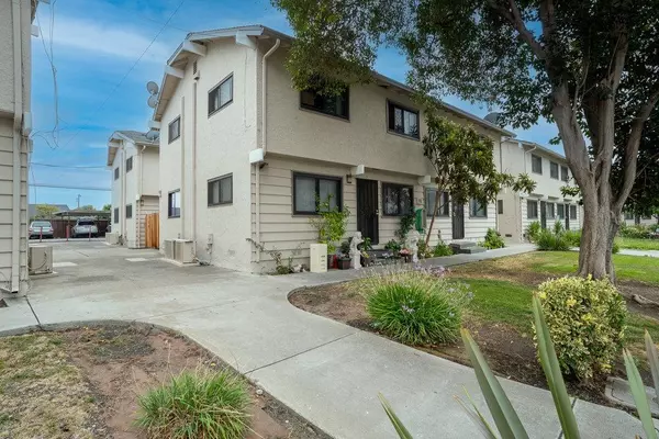 Santa Clara, CA 95054,940 Clyde AVE