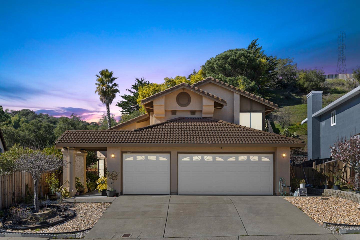 5182 Coach DR, Richmond, CA 94803